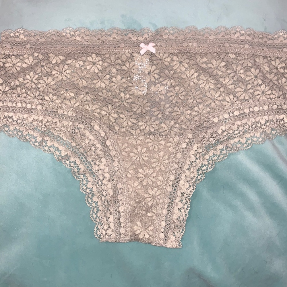 💎Aerie Stretch Lace Cheeky Taupe Medium NWT